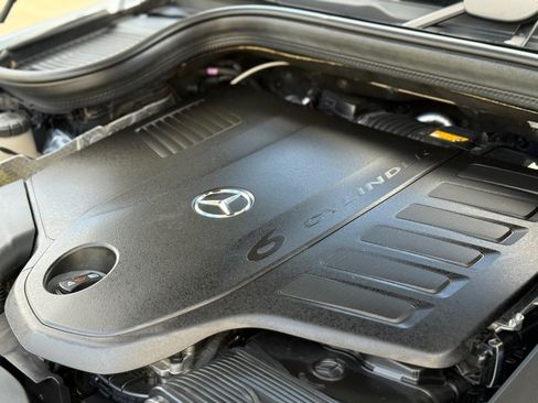 Used 2024 Mercedes-Benz GLE 450 4MATIC image 15