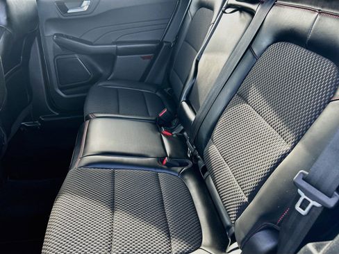 Certified 2023 Ford Escape ST-Line w/ Cold Weather Package FWD image 24