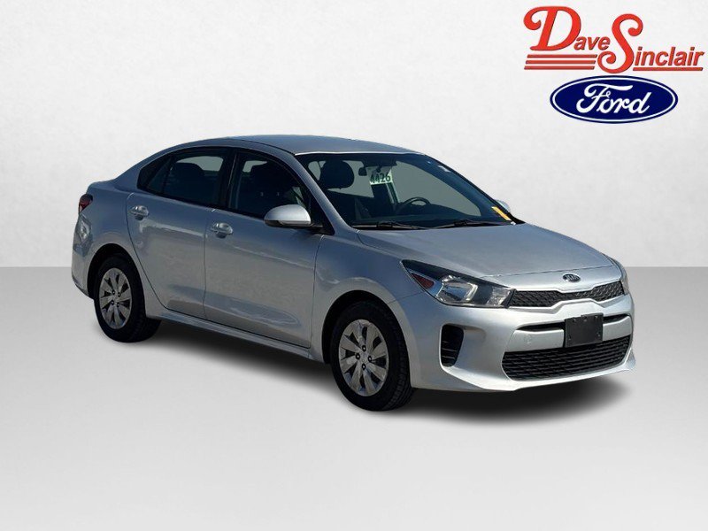 Used 2018 Kia Rio S FWD image 4
