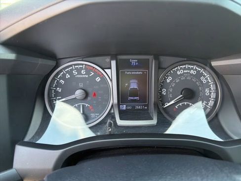 Used 2020 Toyota Tacoma TRD Sport image 10