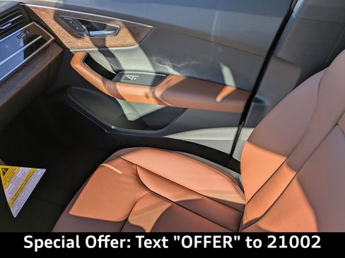 New 2026 Audi Q7 2.0T Premium image 18