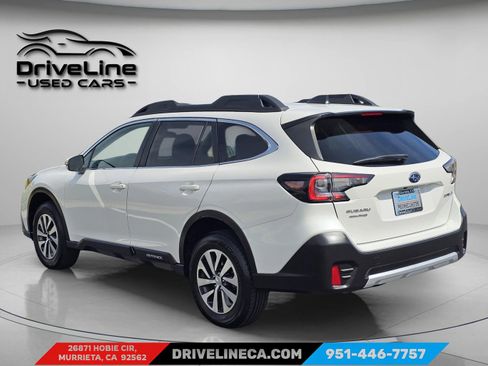 Used 2022 Subaru Outback Premium image 10