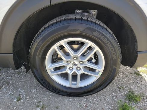 New 2026 Ford Explorer Active w/ Active Comfort Package RWD image 22