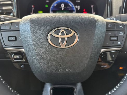 New 2026 Toyota Camry SE FWD image 27