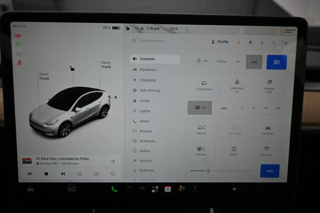 Used 2020 Tesla Model Y Long Range AWD/4WD image 11