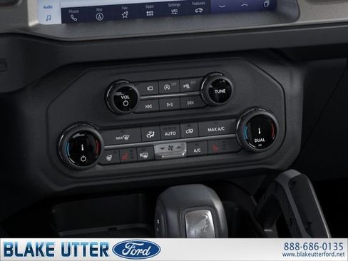 New 2026 Ford Bronco Outer Banks w/ Sasquatch Package AWD/4WD image 16