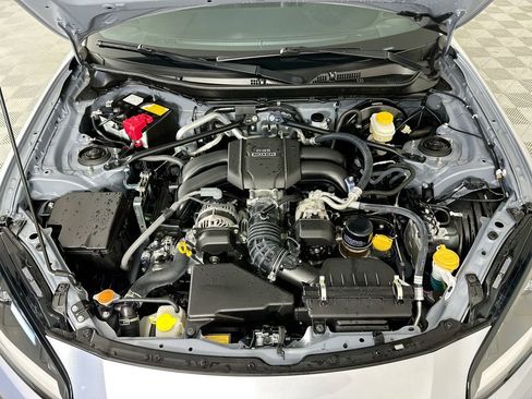 Used 2025 Toyota GR86 Premium w/ Performance Package RWD image 26