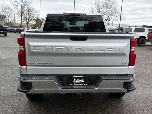 Used 2022 Chevrolet Silverado 1500 LT image 6