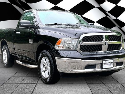 Used 2019 RAM 1500 Tradesman w/ Chrome Plus Package AWD/4WD image 11