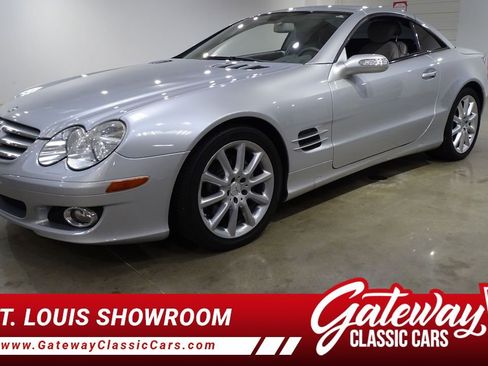 Used 2007 Mercedes-Benz SL 550 image 1