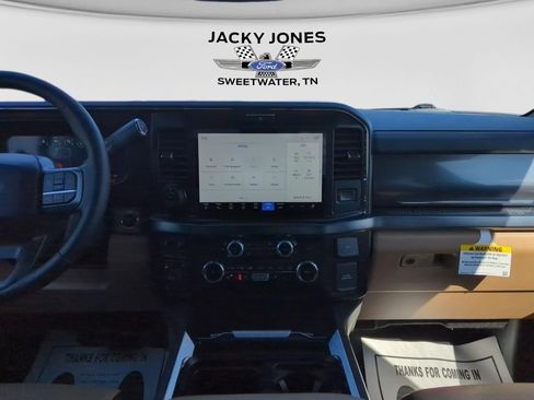 Used 2025 Ford F250 Lariat w/ Lariat Ultimate Package AWD/4WD image 12