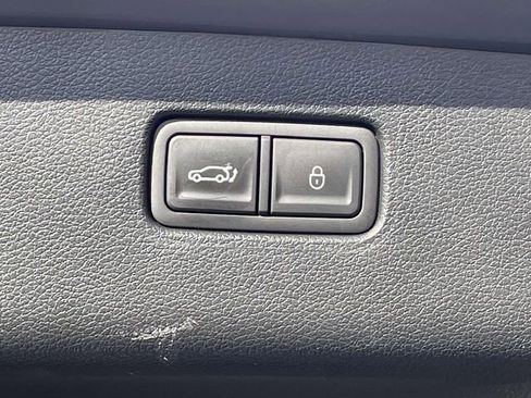 Used 2024 Genesis GV80 2.5T image 12