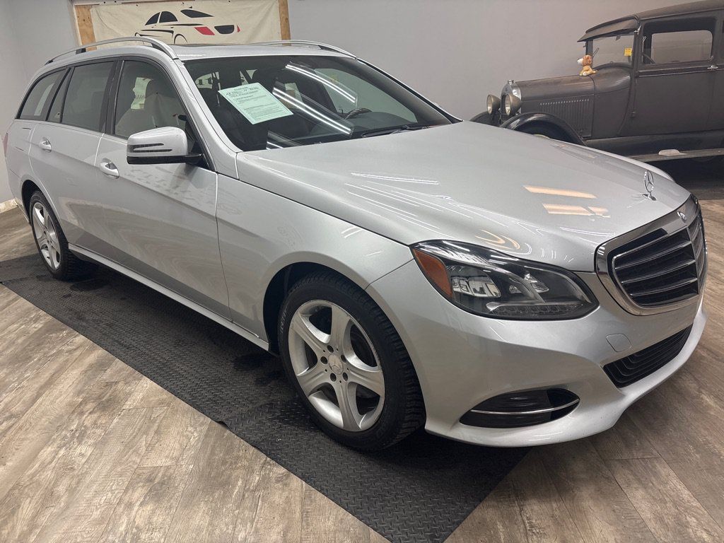 Used 2014 Mercedes-Benz E 350 4MATIC Wagon image 11