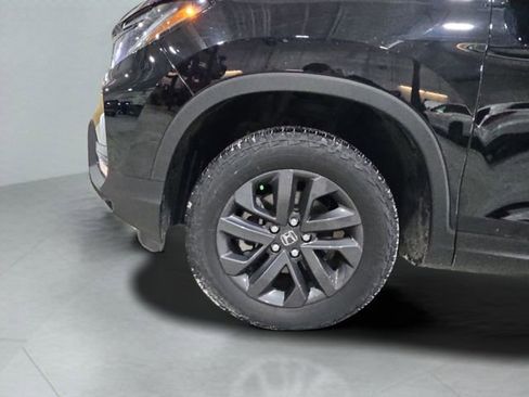 Used 2024 Honda Ridgeline Sport image 17