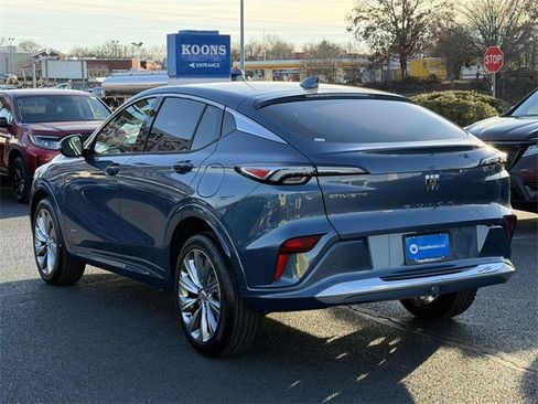 Used 2025 Buick Envista Avenir image 3