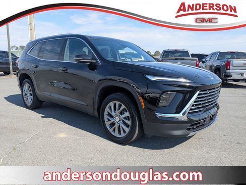 Used 2025 Buick Enclave Preferred image 1