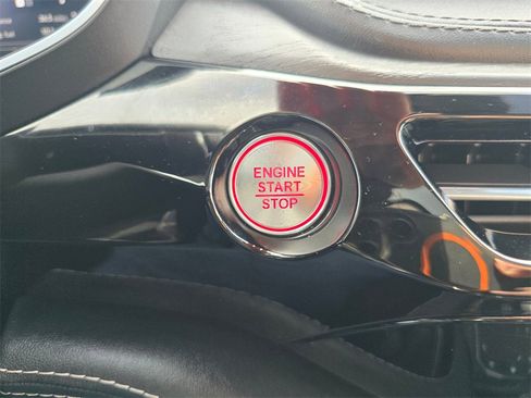 Used 2023 Acura MDX SH-AWD w/ Advance Package image 29