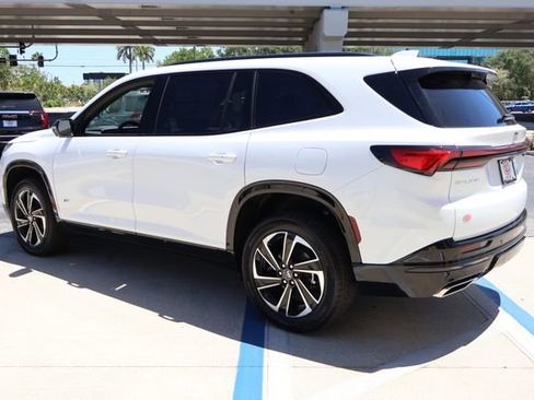 New 2026 Buick Enclave Sport Touring w/ Power Package FWD image 5