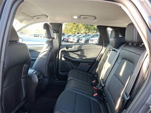 New 2026 Ford Escape SE image 6