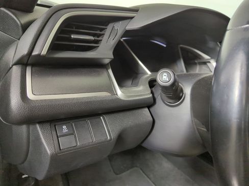 Certified 2018 Honda Civic EX-T image 27