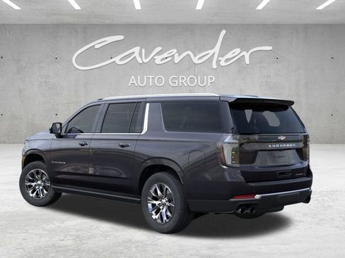 New 2026 Chevrolet Suburban Premier image 3