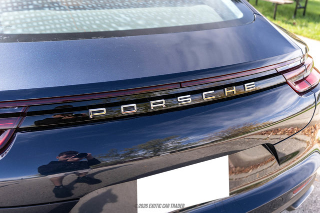 Used 2017 Porsche Panamera 4 AWD/4WD image 82