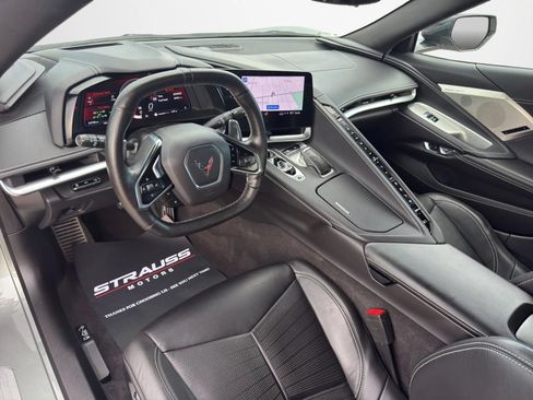 Used 2023 Chevrolet Corvette Stingray Preferred Cpe w/ Z51 Performance Package RWD image 11