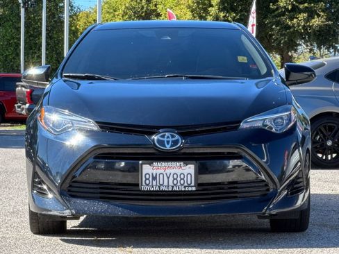 Used 2017 Toyota Corolla LE image 8