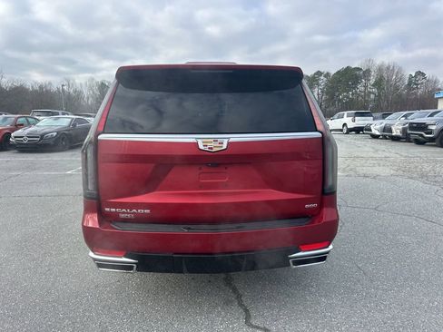 Used 2024 Cadillac Escalade ESV Premium Luxury Platinum image 4