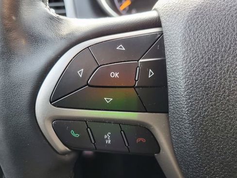 Used 2018 Jeep Grand Cherokee Limited AWD/4WD image 26
