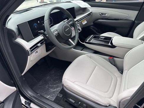 New 2026 Hyundai Tucson Limited image 13