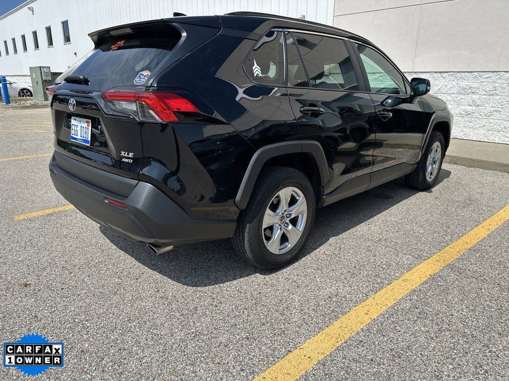 Used 2020 Toyota RAV4 XLE w/ Convenience Package AWD/4WD image 6