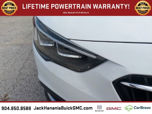 Used 2018 Buick Regal Preferred w/ Sights and Sounds Package AWD/4WD image 10