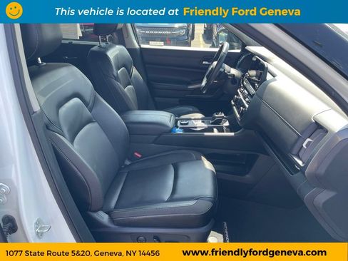 Used 2023 Nissan Pathfinder SL w/ SL Premium Package AWD/4WD image 15