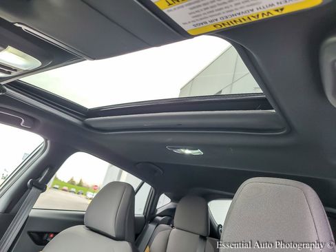 Certified 2025 Subaru Crosstrek 2.5i Sport w/ Crosstrek Mirror Package image 9