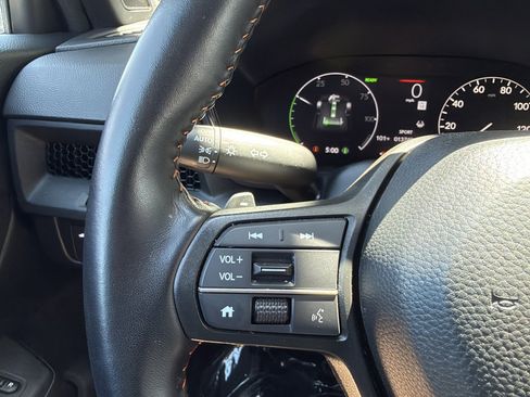 Used 2025 Honda CR-V Sport-L image 25
