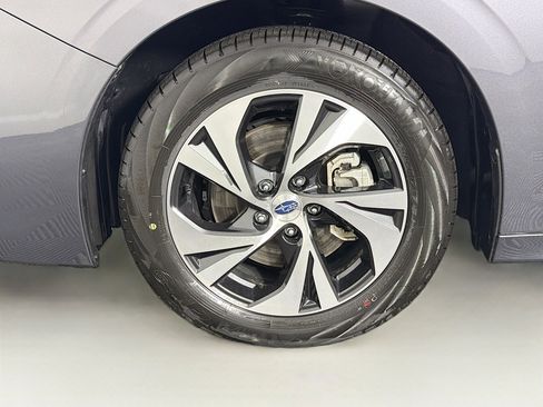 Used 2025 Subaru Legacy Premium image 32