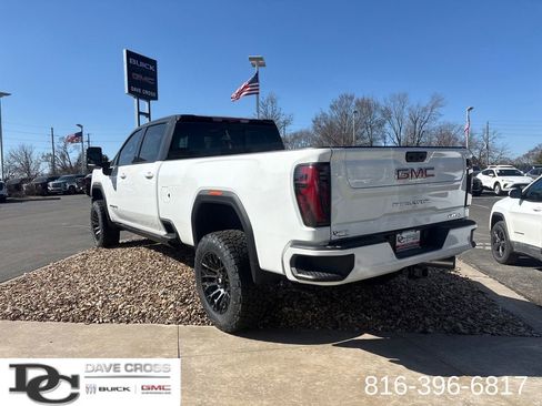 New 2026 GMC Sierra 2500 AT4 w/ AT4 Premium Plus Package AWD/4WD image 8
