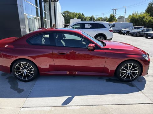 Used 2025 BMW 230i Coupe RWD image 11