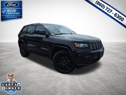 Used 2022 Jeep Grand Cherokee Laredo X AWD/4WD image 1