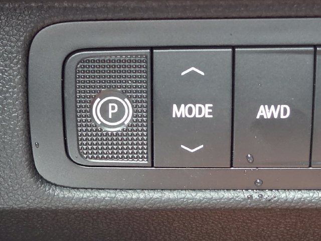 New 2027 Chevrolet Traverse RS w/ LPO, Floor Liner Package AWD/4WD image 28
