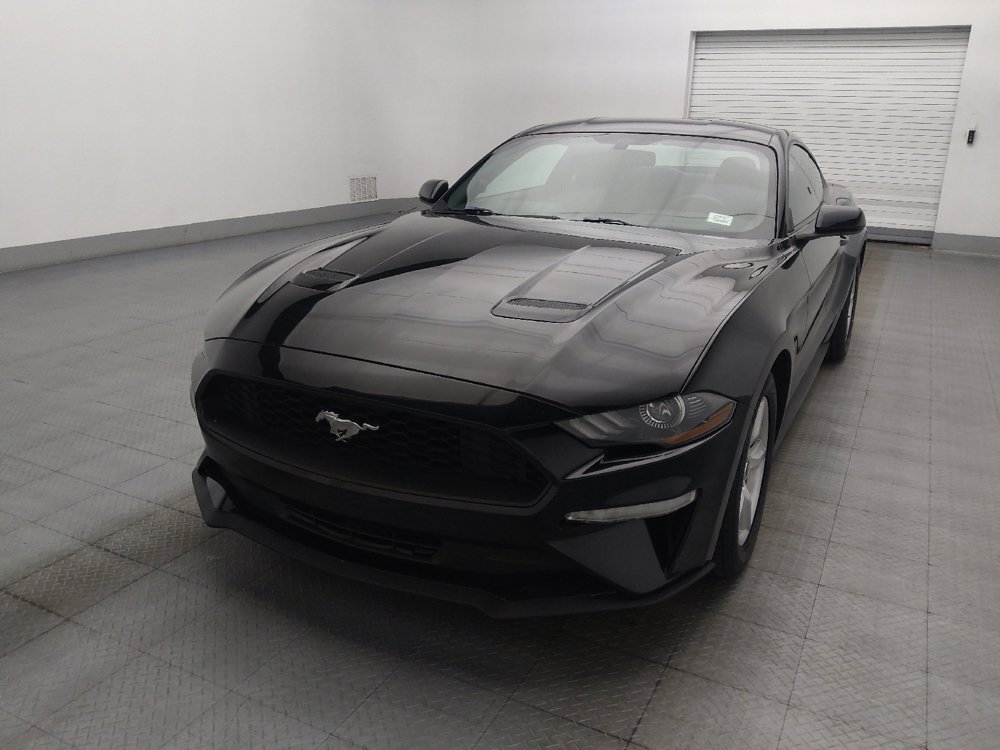 Used 2018 Ford Mustang Coupe RWD image 15