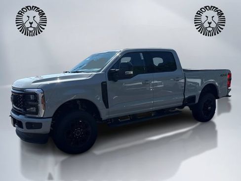 New 2026 Ford F250 Lariat w/ Black Appearance Package AWD/4WD image 1