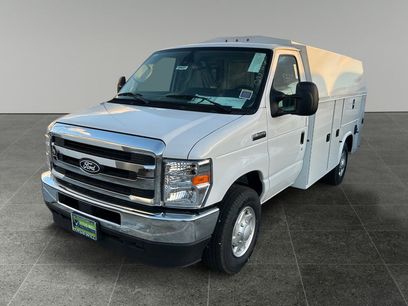 New 2026 Ford E-350 and Econoline 350 Super Duty w/ Power Equipment Group