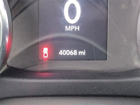 Used 2022 Jeep Gladiator Willys image 29