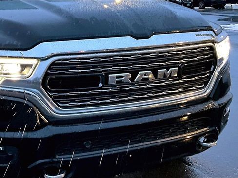 Used 2022 RAM 1500 Limited w/ Body-Colour Bumper Group image 29