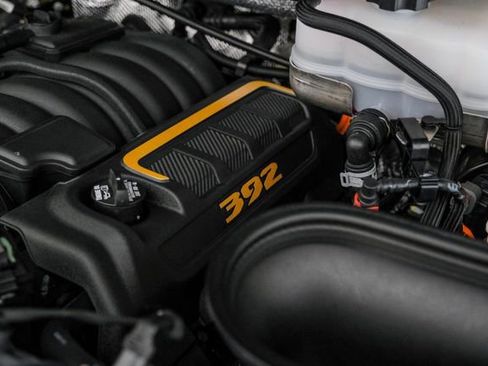 Used 2025 Jeep Wrangler Unlimited Rubicon 392 image 5