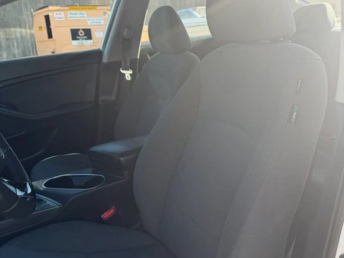 Used 2016 Kia Optima Hybrid FWD image 5