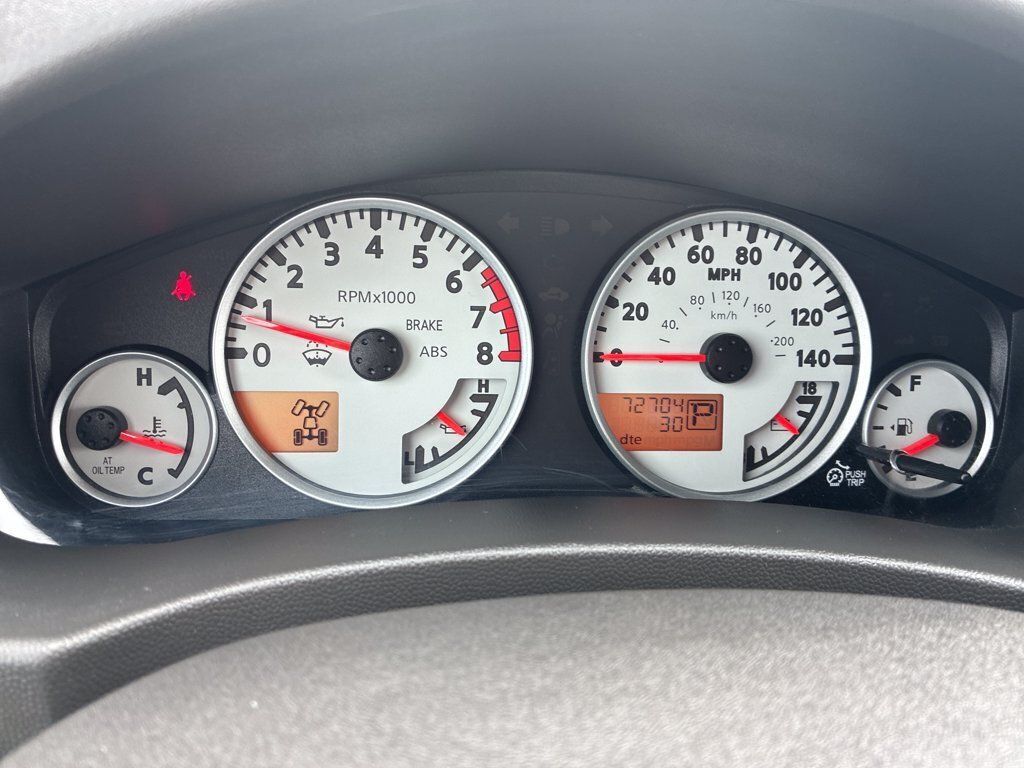 Used 2018 Nissan Frontier PRO-4X AWD/4WD image 15