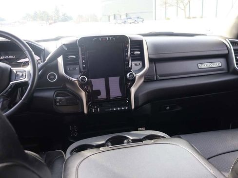 Used 2024 RAM 2500 Laramie image 30